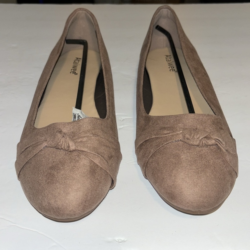 Brown flats
